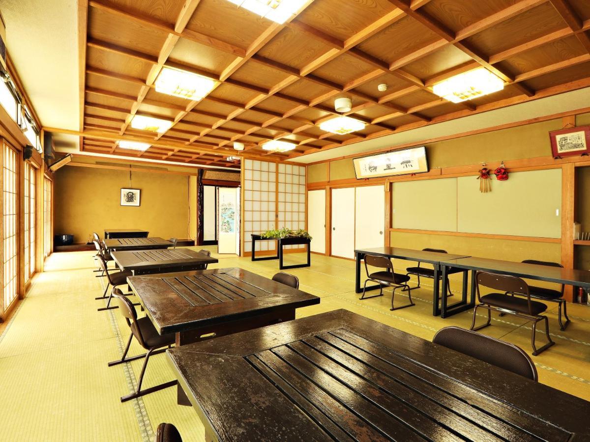 富山県 よしのや旅館 Nanto Exteriör bild
