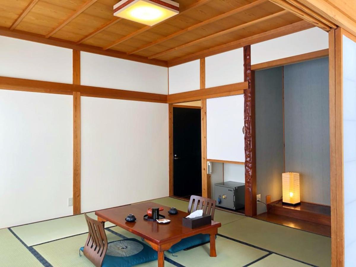 富山県 よしのや旅館 Nanto Exteriör bild